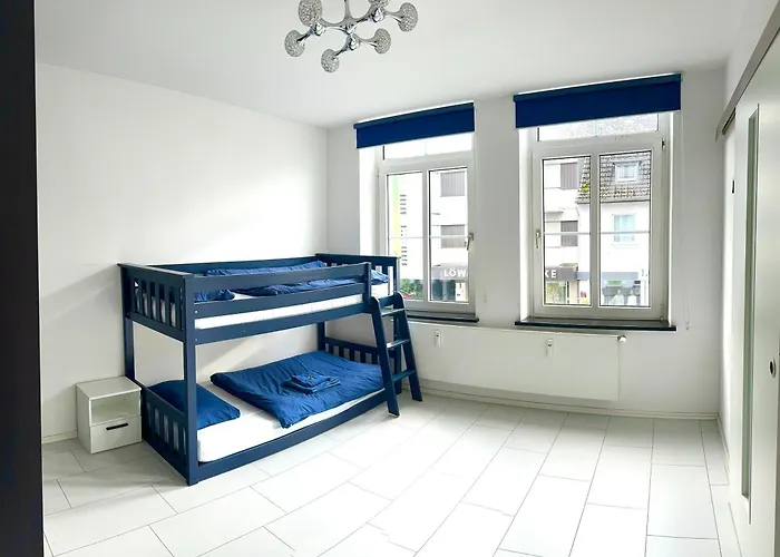 Moderne Wohnung Im Zentrum Und Alte Wohnung Im Zentrum